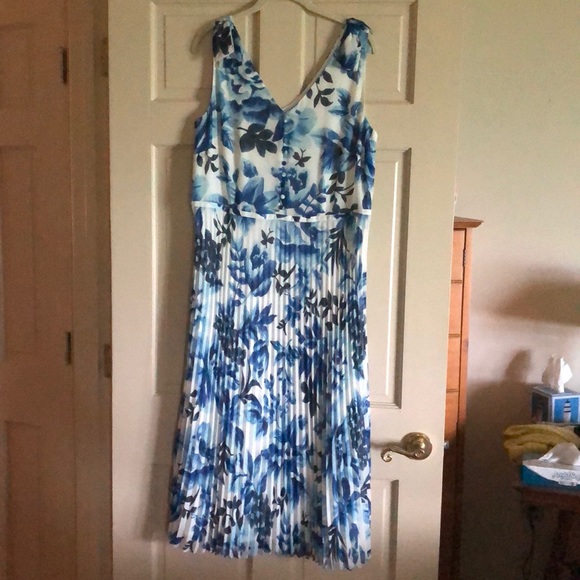 Talbots | Dresses | Talbots Blue Floral 